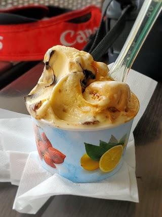 Gelateria al ponte