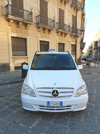 TAXI DI LUCA