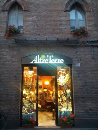 Altre Terre