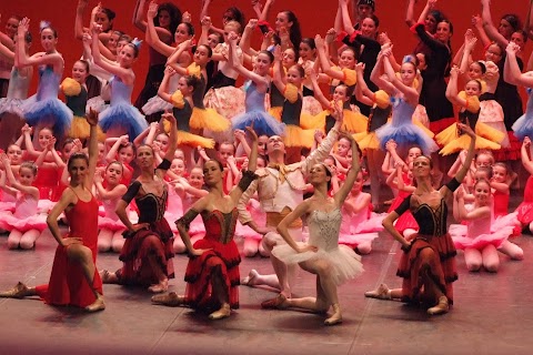 Scuola di danza “Città di Pavia”