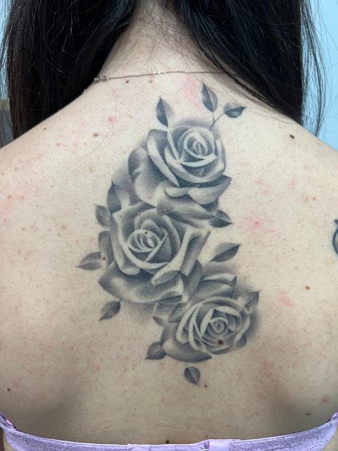 Free Hand Tattoo di Simone Scarcioni