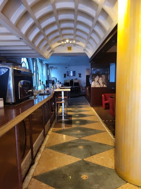 Bar Caffè De Pellegrin