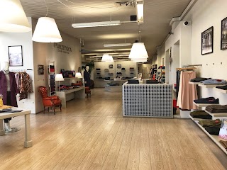 Piacenza Cashmere Factory Store