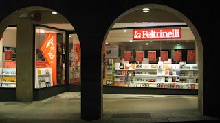 laFeltrinelli Librerie