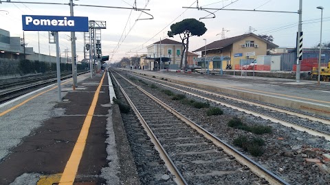 Noleggio Auto e Furgoni Maggiore AmicoBlu - Pomezia