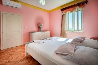 Apartment Miramare Piran