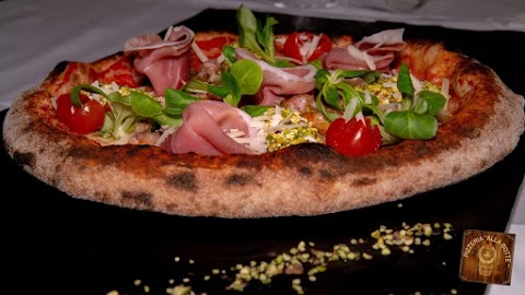 Pizzeria Misilmeri "Alla Botte" Forno a legna - Pizza gluten free - Pizza d'asporto - Pizza in pala