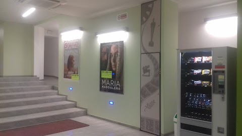 Cinema Aurora Malo