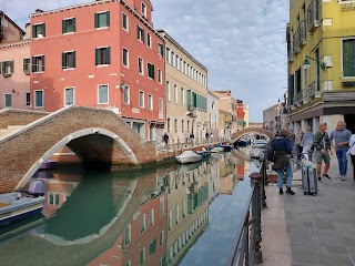 Veneziacentopercento Apartments in Venice