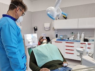 Dentista Dr. Maurizio Monaco Specialista in Ortodonzia