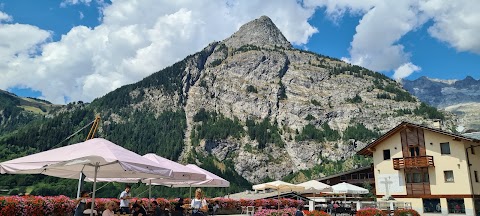 Le Nouveau Né - Courmayeur