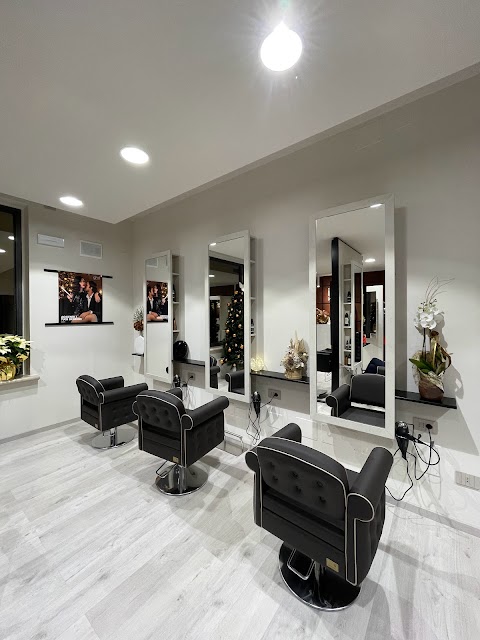 Elle Di HAIR SALON