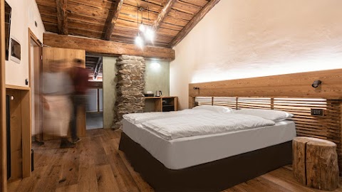 Curt di Clement Eco Mobility Hotel