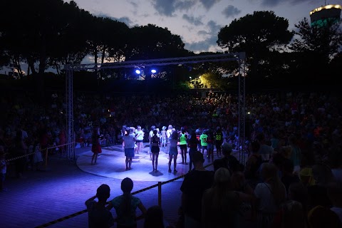 Amphi Theater- Kinderdisco