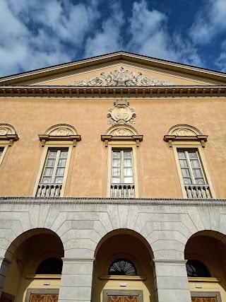 Teatro Girolamo Magnani