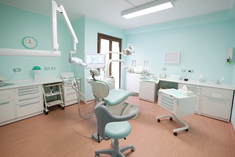 Dental Center Sette Ville Di Guidonia
