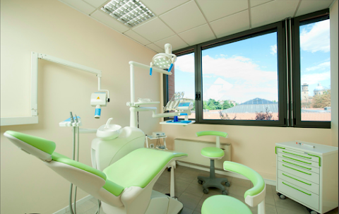 Studio Dentistico Dr. Fulvio Curti