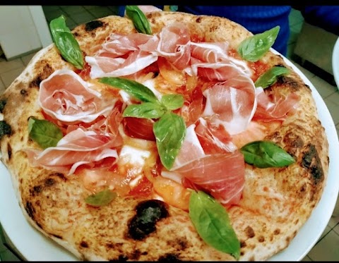Donna Carme’ Trattoria Pizzeria Napoletana