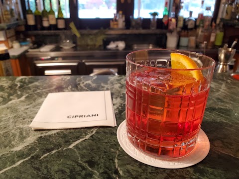 Cocktail bar Gabbiano Hotel Cipriani