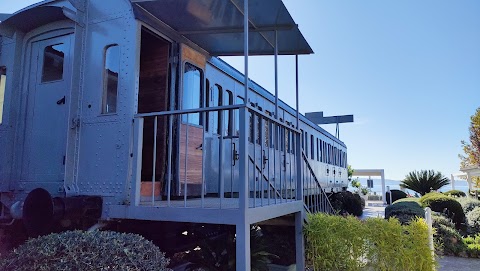 Skipper White Guest House