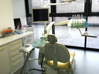 Zane Dr. Mauro Studio Dentistico