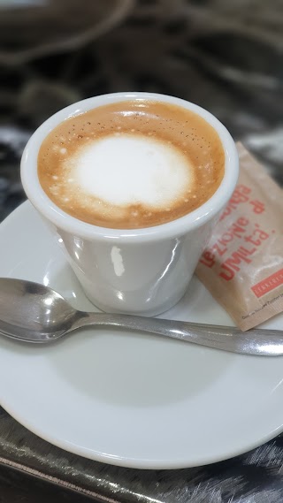 Cafe 63 Di Luna Renzulli