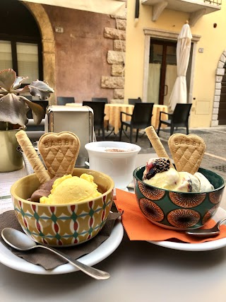 Agata Gelateria & Caffè