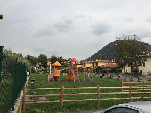 Parco giochi bambini