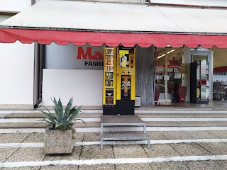 Maxì