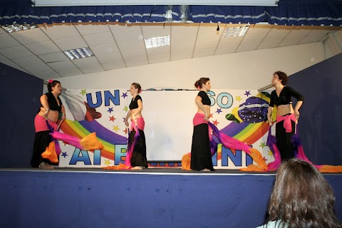 Scuola di danza Dance all around the world