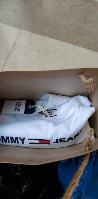 Tommy Jeans Store