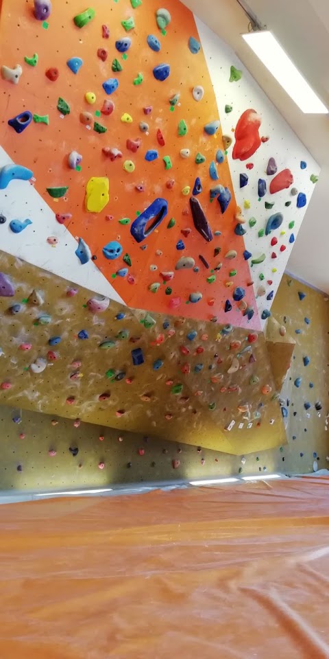 Sportler Climbing Center di Dolomeeting S.N.C.