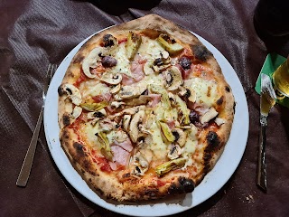 Pizzeria "Al Pino" Sant'Alfio