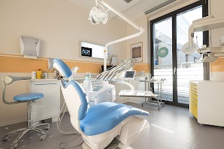 Dental Family Galleria Cantoni Srl