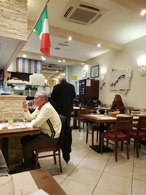 Ristorante Pizzeria La Bussola