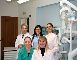 Dentista - Dr. Andrea Piccinini Pescia