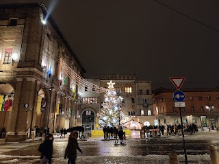 Iat - R - Ufficio informazione e accoglienza turistica del Comune di Parma - Parma Welcome