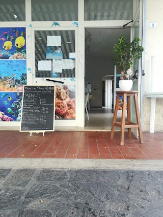 Ristorante di pesce da Zio Adel