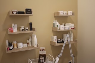 Kiki Bio Hair Spa & Beauty