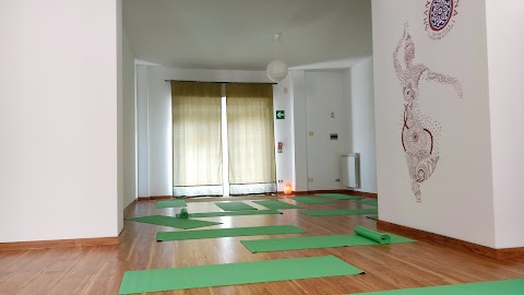 Shanti Sadhana - Centro Yoga e discipline olistiche