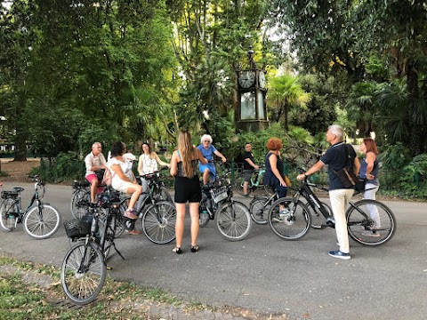 Rome in a Day Tours - Electric Bike and Vespa Excursions