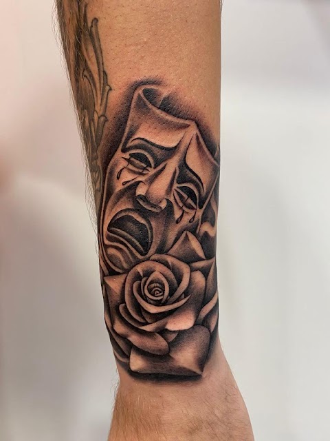 Free Hand Tattoo di Simone Scarcioni