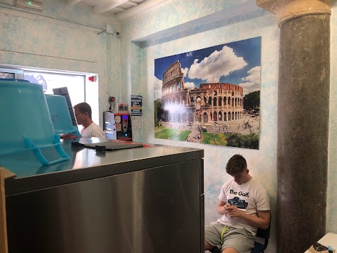 EXPRESS WASH LAUNDRY TRASTEVERE LAVANDERIA SELF SERVICE