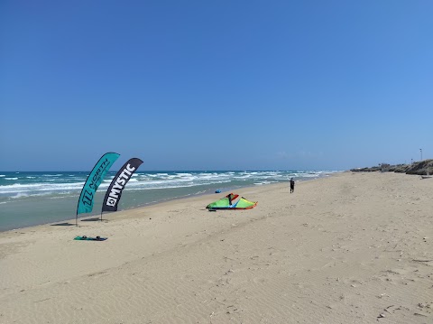 Freeride kitesurf school