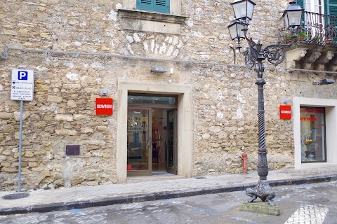 Scavolini e Kartell store Alessi Mazzarino