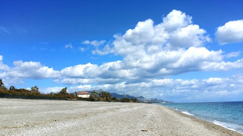 Holiday House Il Parco Mare-Etna "Appartamento Low Cost Mascali" Vicino a Catania, Taormina, Etna Nord-Sud.