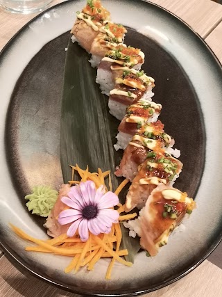 KOMAKI SUSHI & MORE