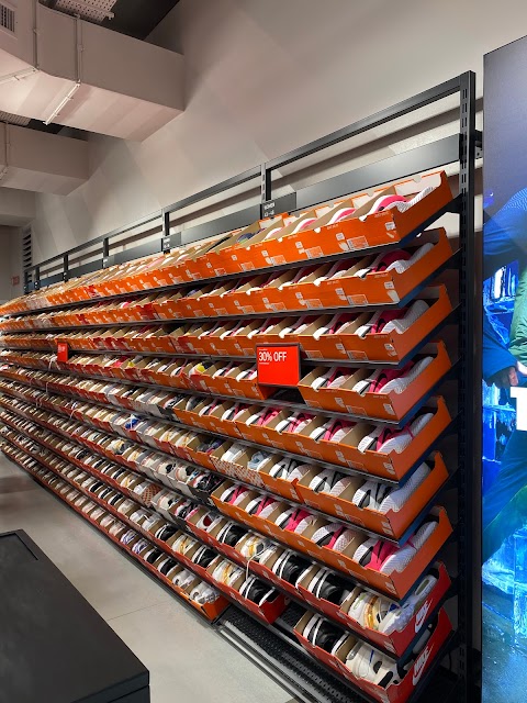 Nike Factory Store