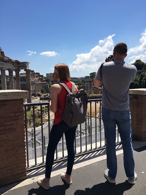 Tour Guide Service in Rome | Driver Guide | Golf Cart Tour