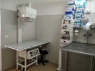 Centro Veterinario "Deli"